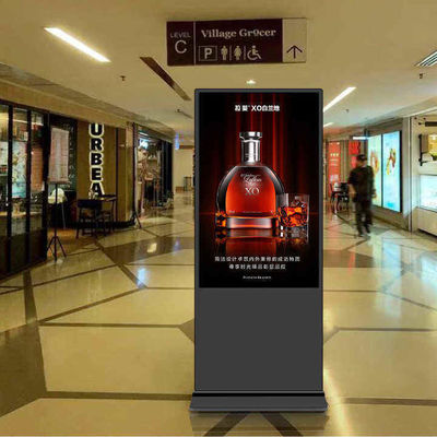 32 Inç Multi-Touch Interactive Reklam Makinesi 1080P / 4K HD Ekranı ve Android / Win Sistem Destek